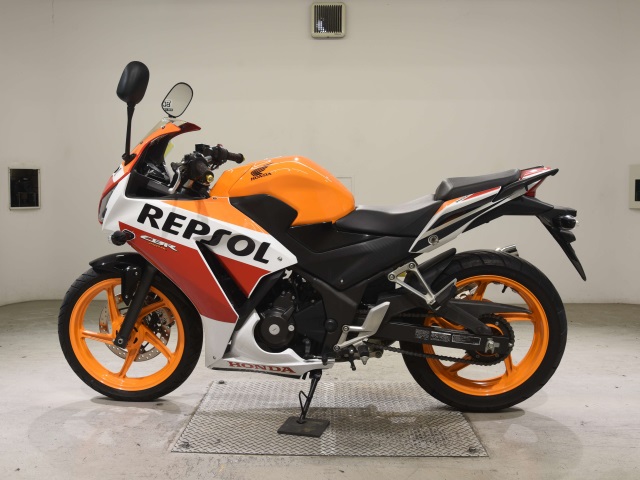Honda CBR250R ABS