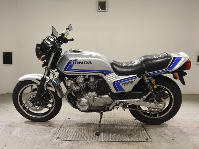 Honda CB900F