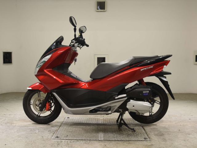 Honda PCX125-2