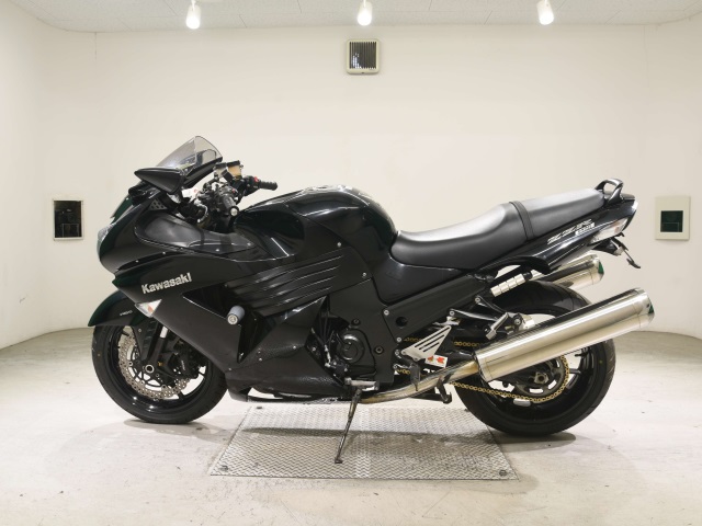 Kawasaki ZZR1400A