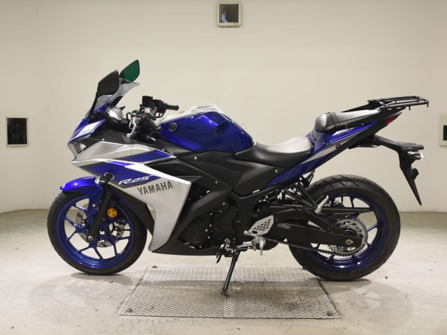 Yamaha YZF-R25