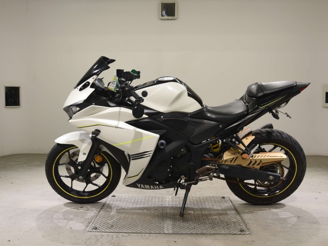 Yamaha YZF-R25