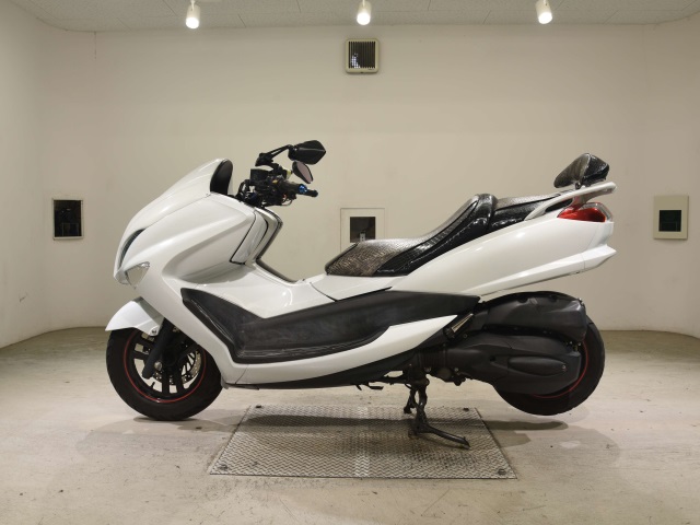 Yamaha MAJESTY 250-4