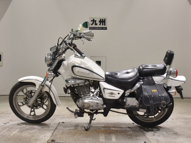 Suzuki GZ125HS