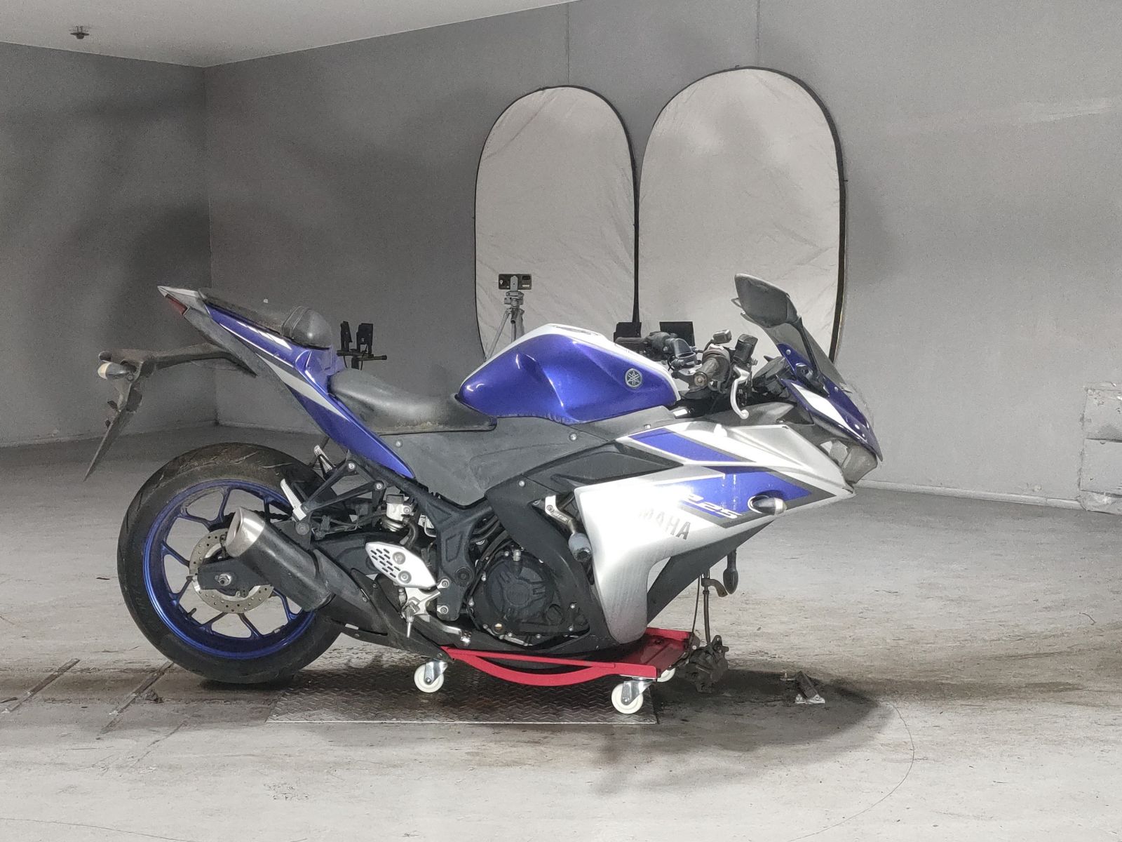Yamaha YZF-R25