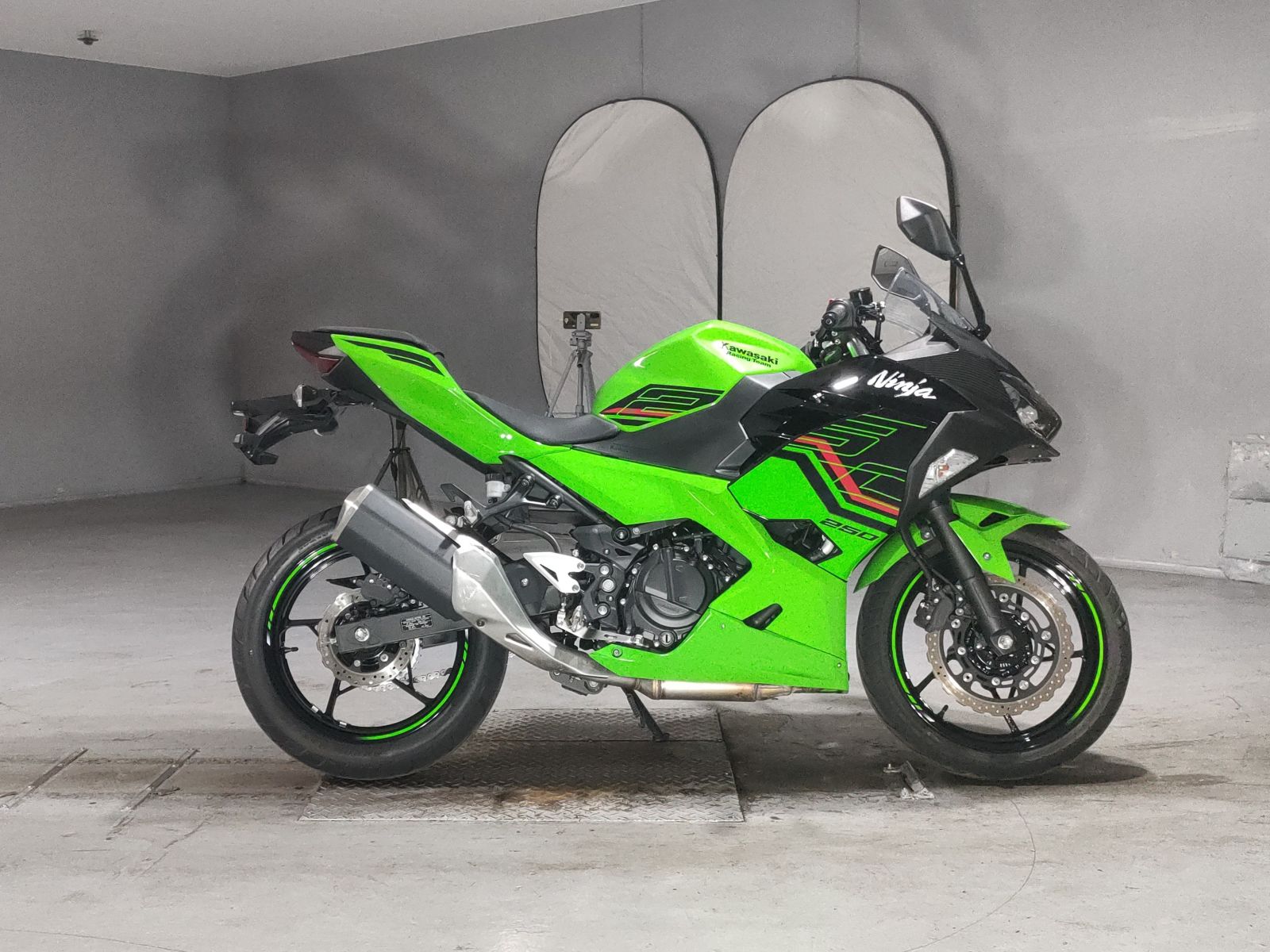 Kawasaki NINJA250