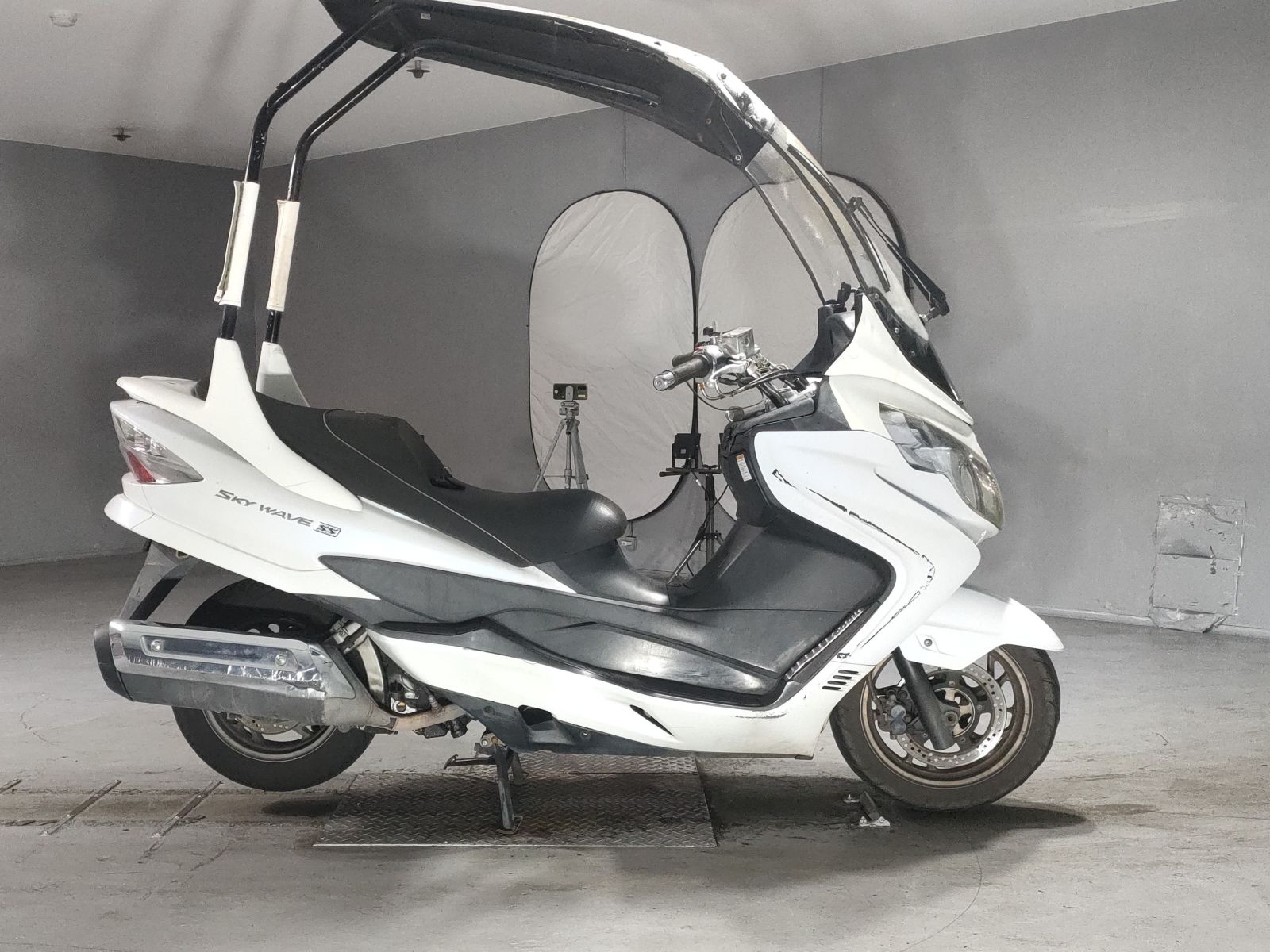 Suzuki SKYWAVE 250SS