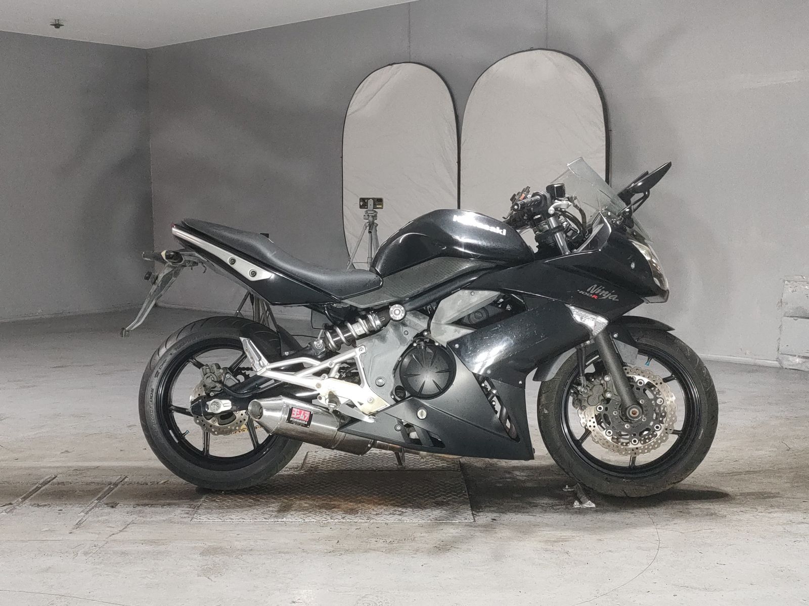 Kawasaki NINJA400R