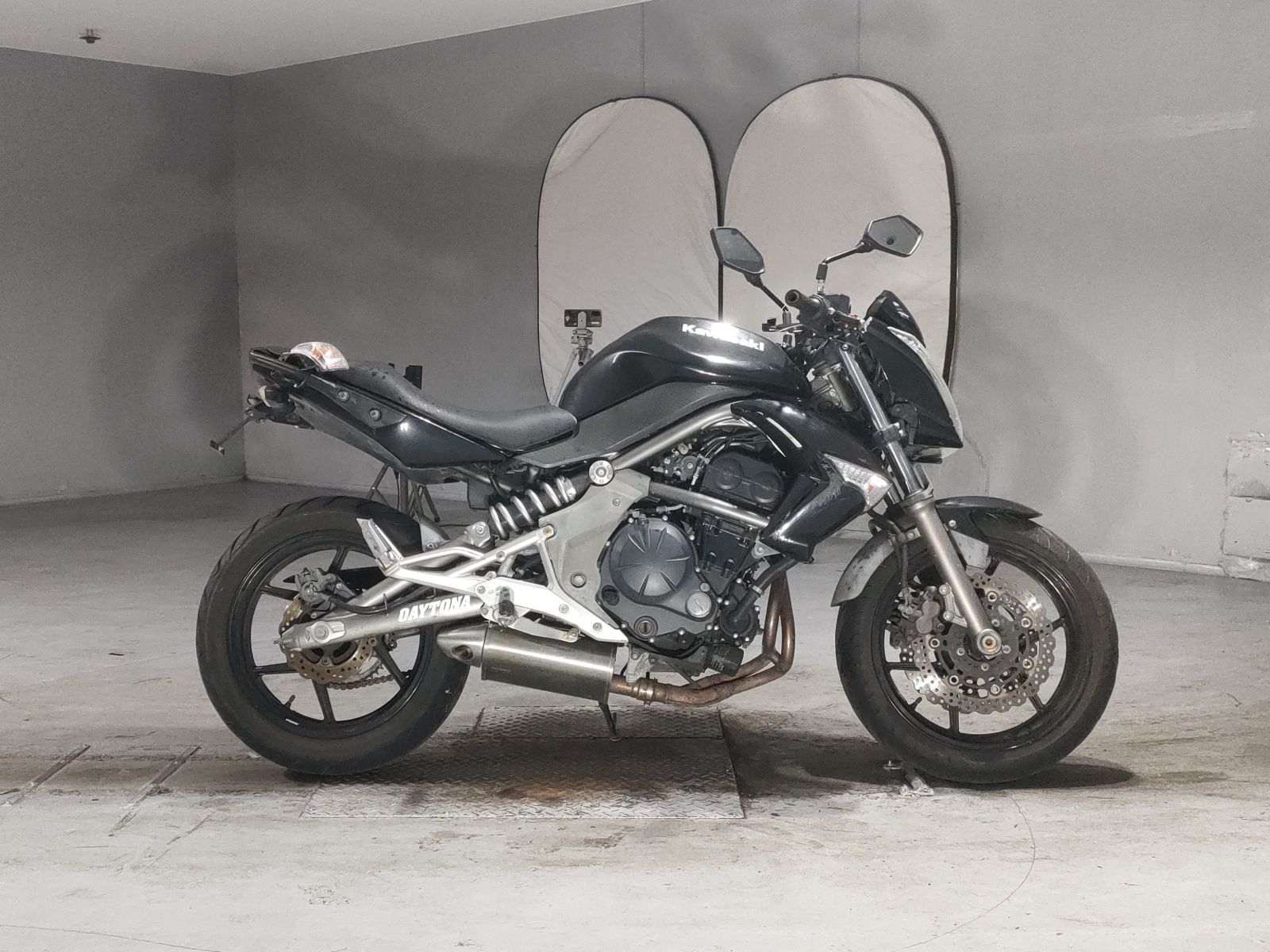 Kawasaki ER-4N