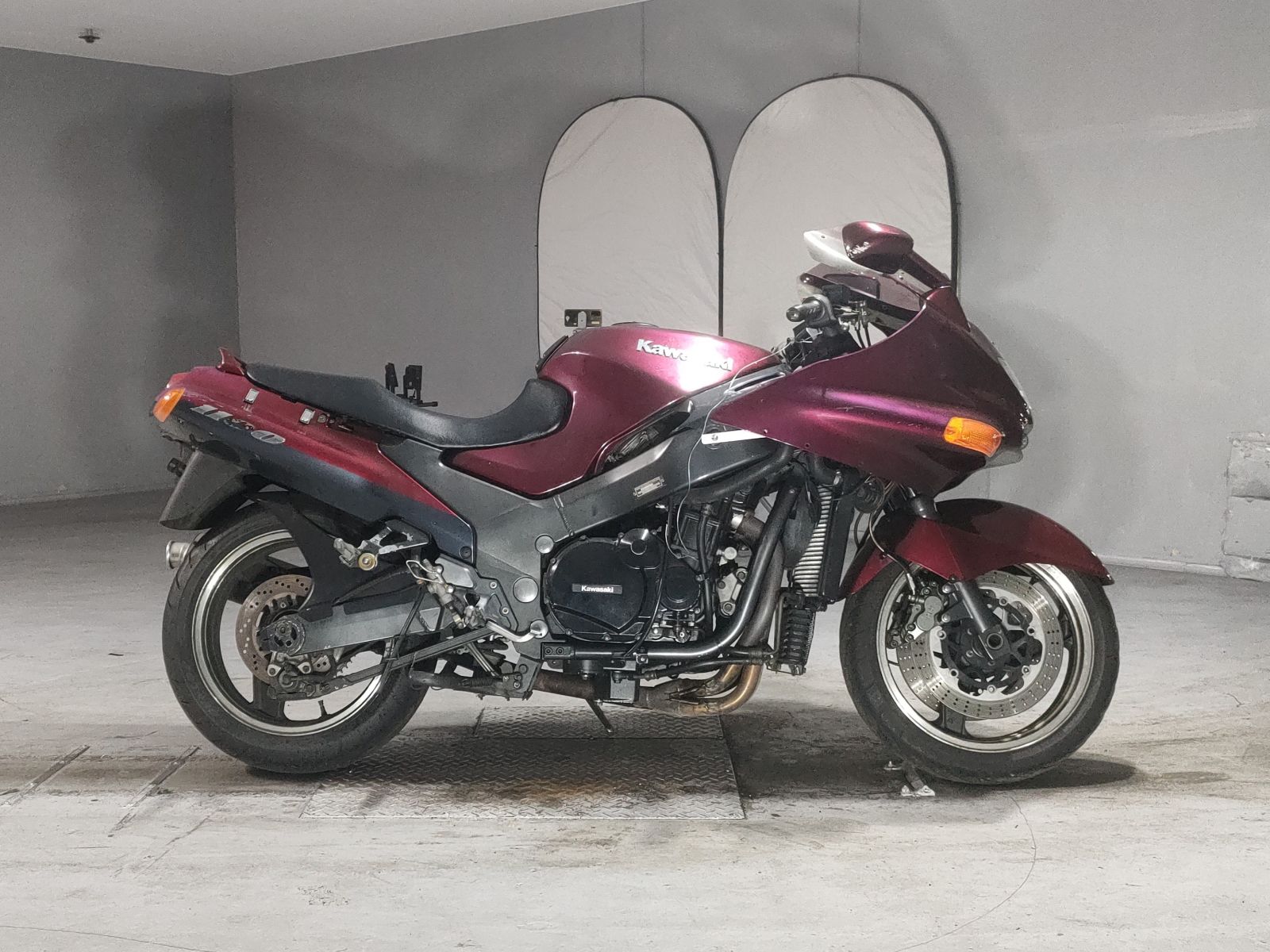 Kawasaki ZZR1100