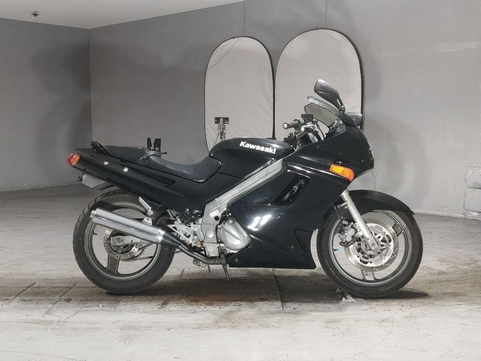 Kawasaki ZZR250