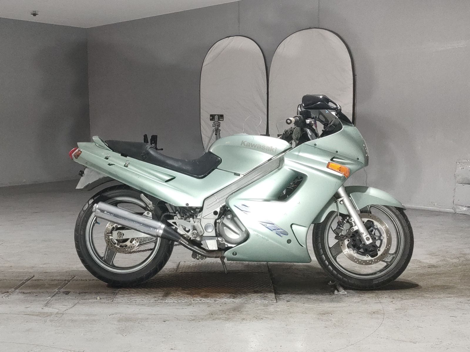 Kawasaki ZZR250