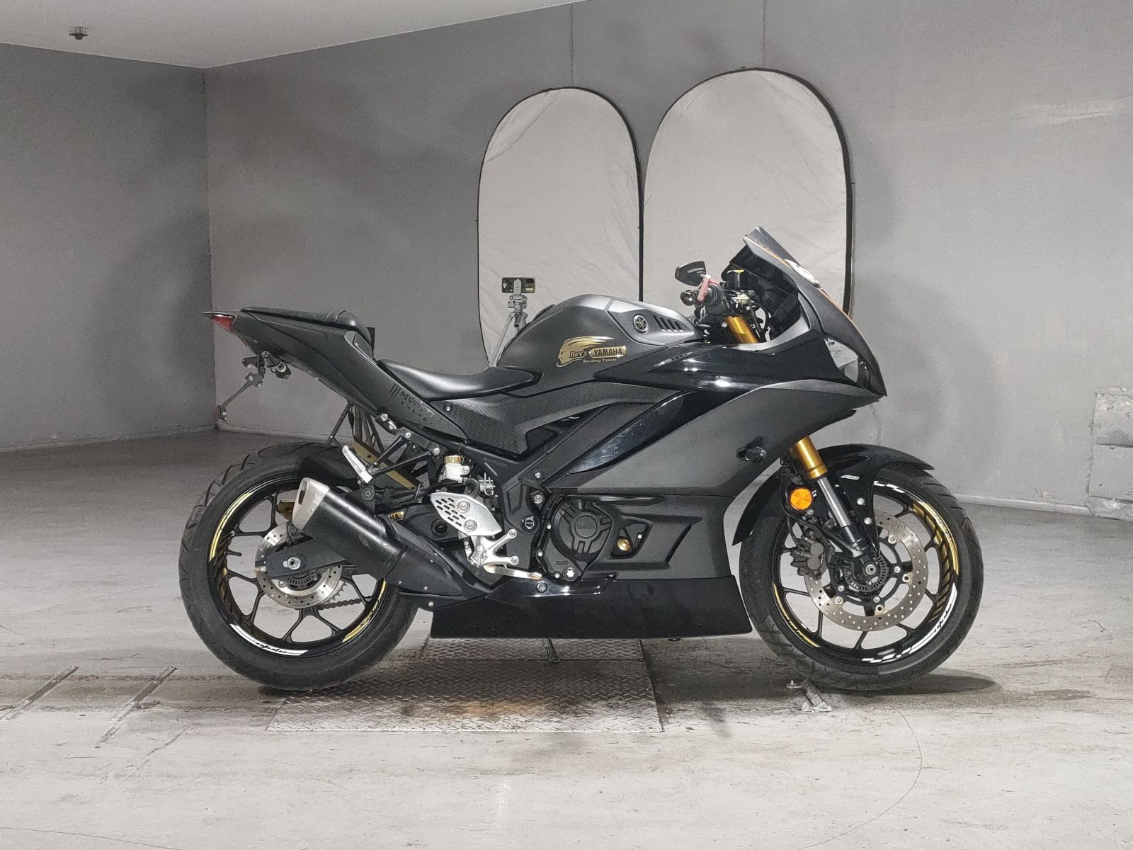 Yamaha YZF-R25