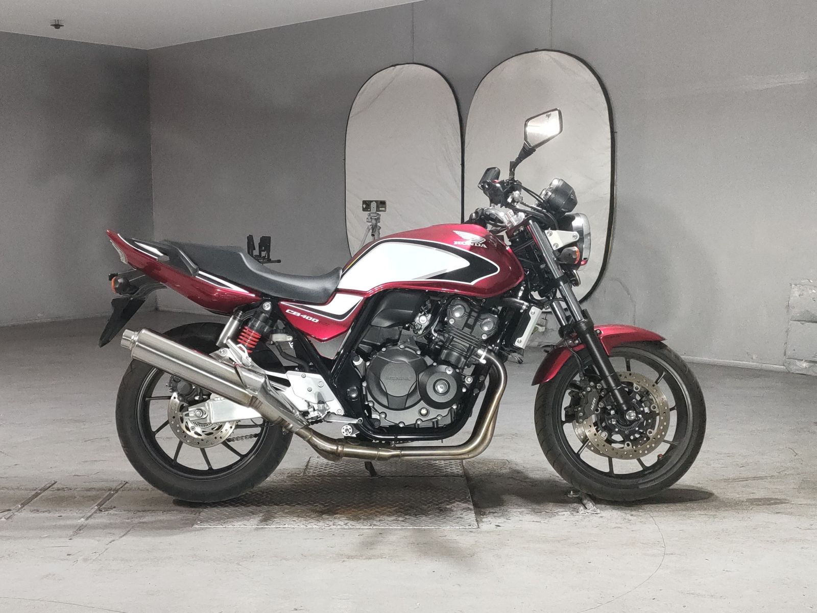 Honda CB400SFV-4