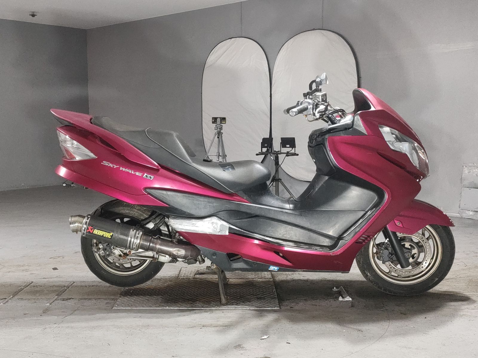 Suzuki SKYWAVE 250SS