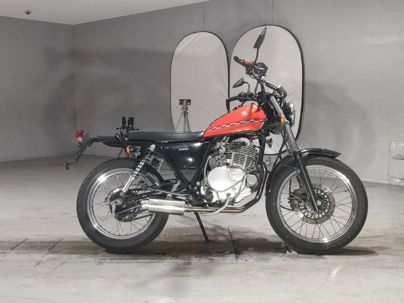 Suzuki GLASS TRACKER BIG BOY