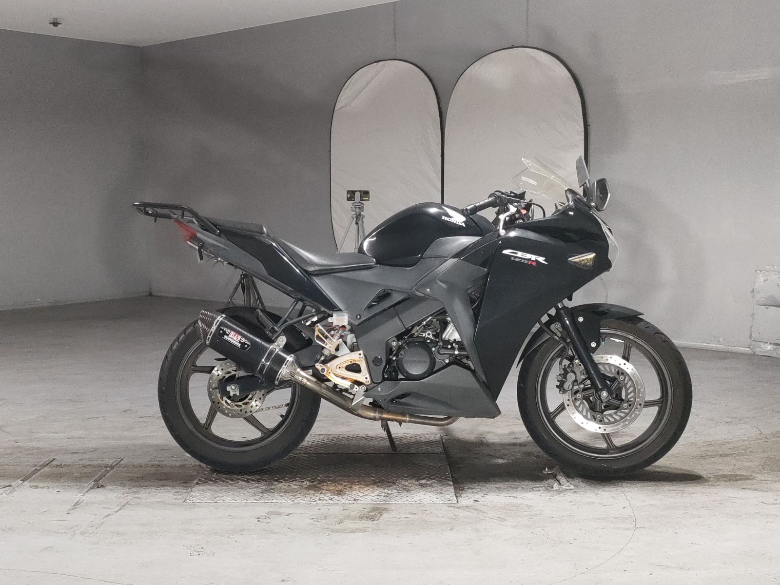 Honda CBR125R