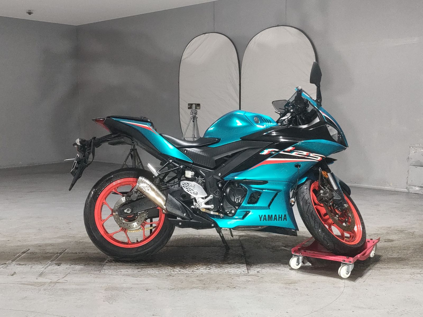 Yamaha YZF-R25