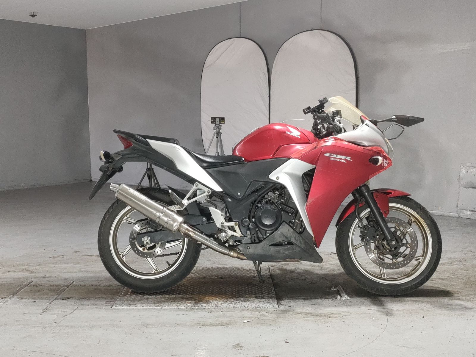 Honda CBR250R