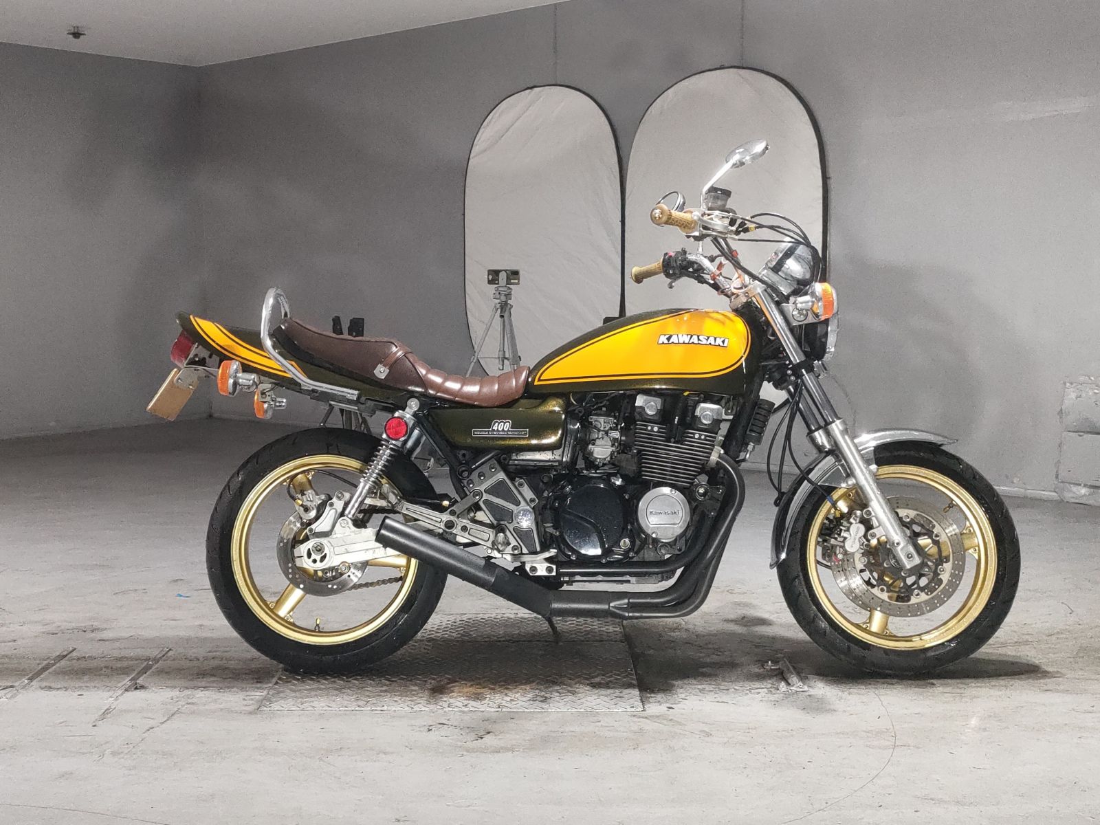 Kawasaki ZEPHYR400K