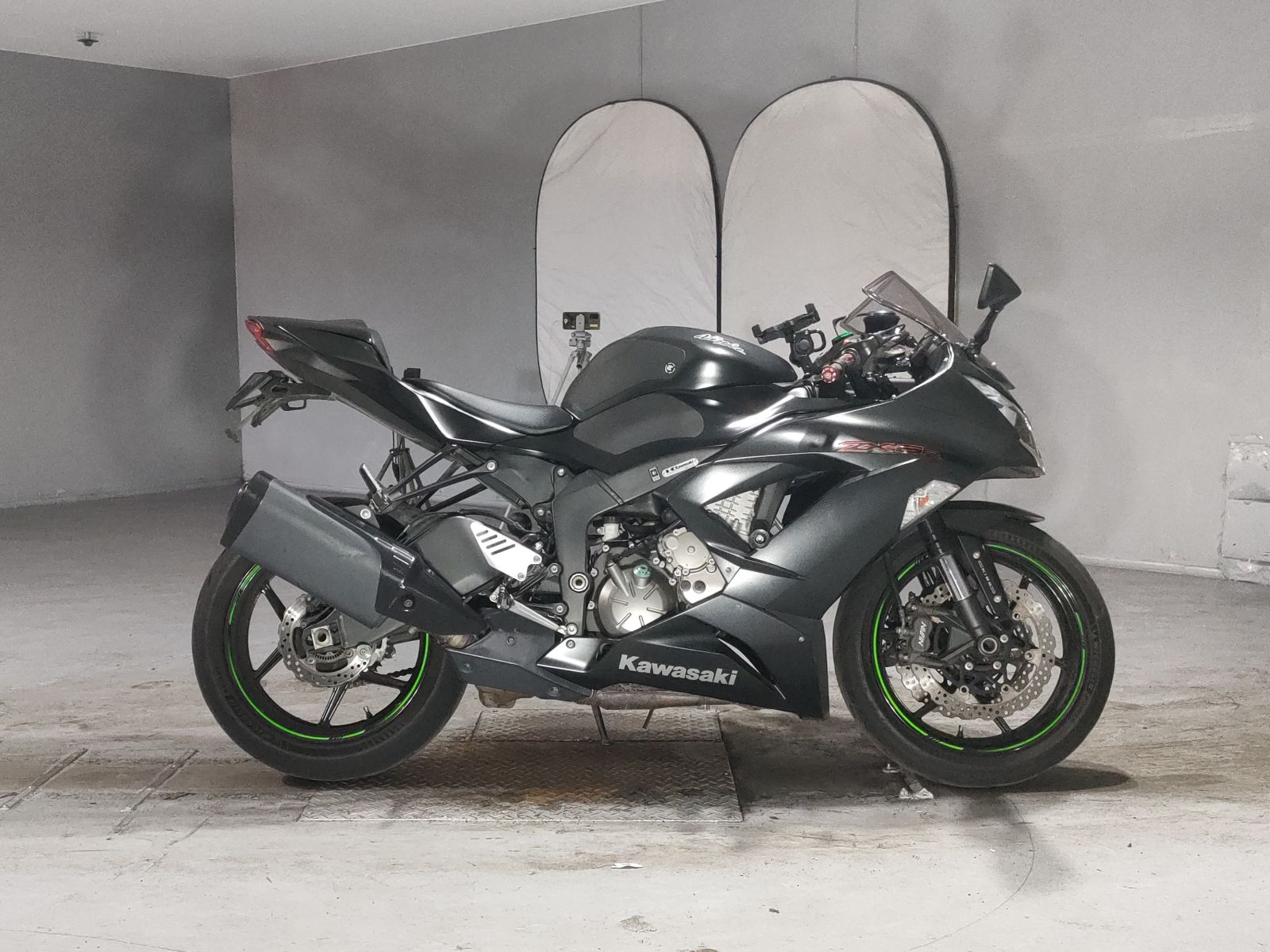 Kawasaki ZX-6R