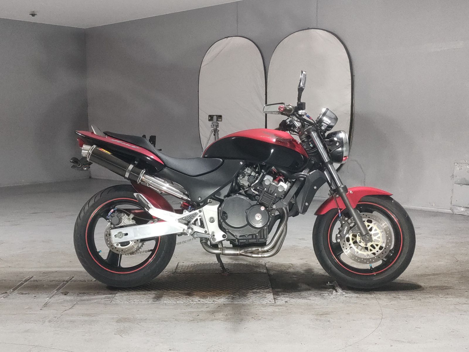 Honda HORNET250