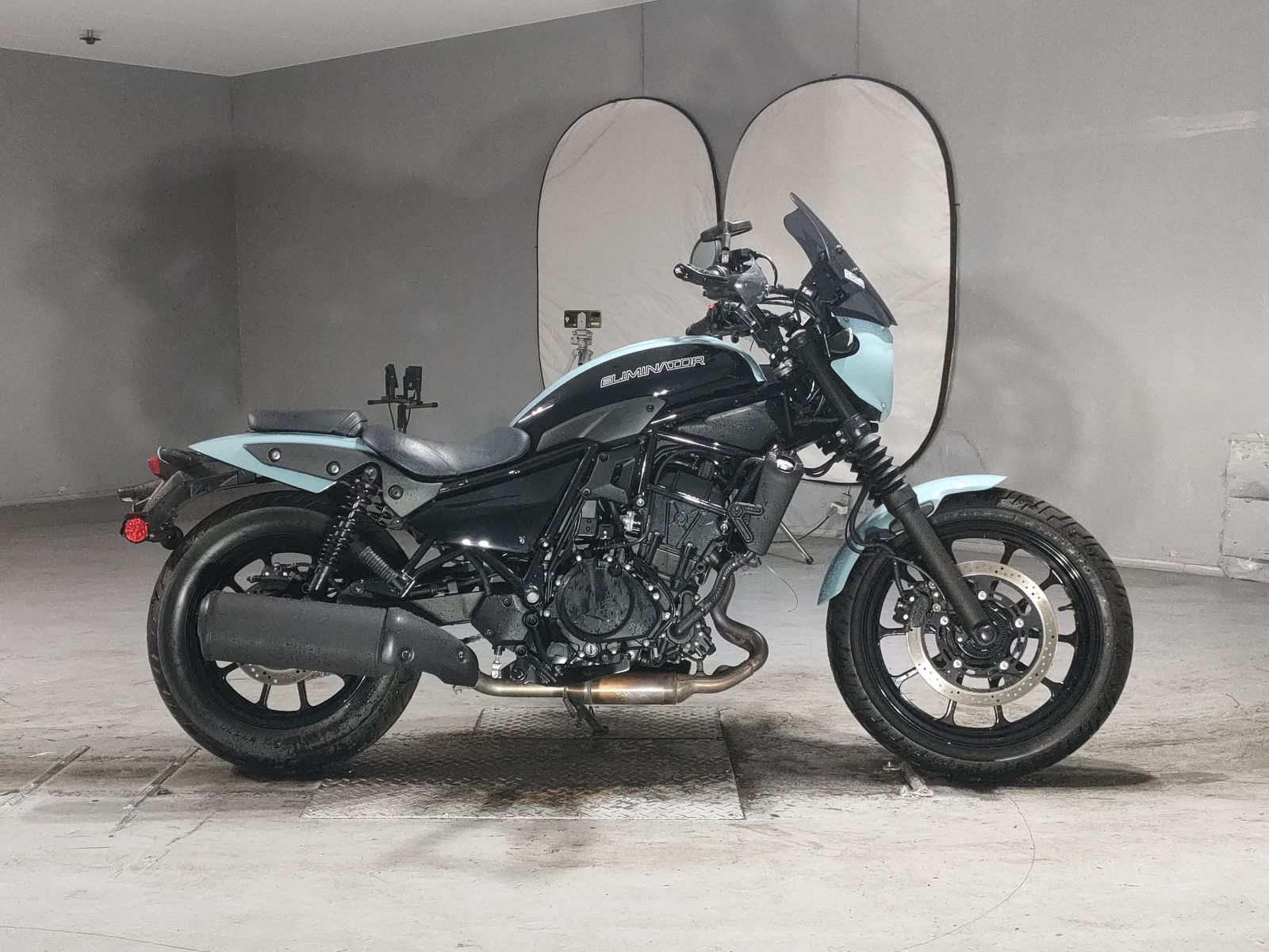 Kawasaki ELIMINATOR 400SE