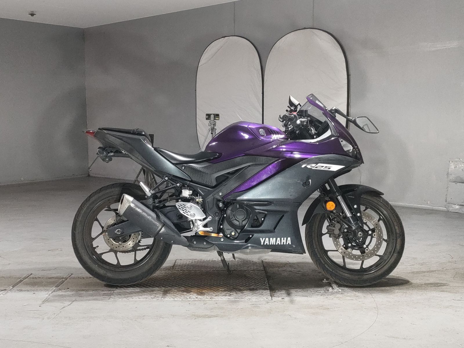 Yamaha YZF-R25