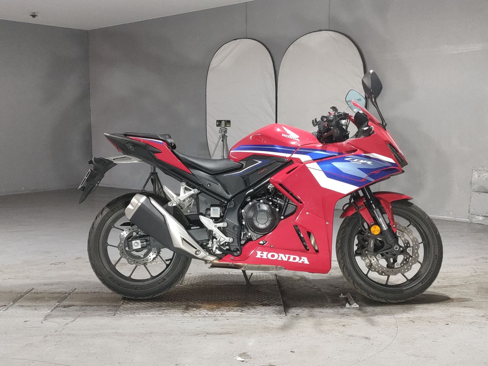 Honda CBR400R
