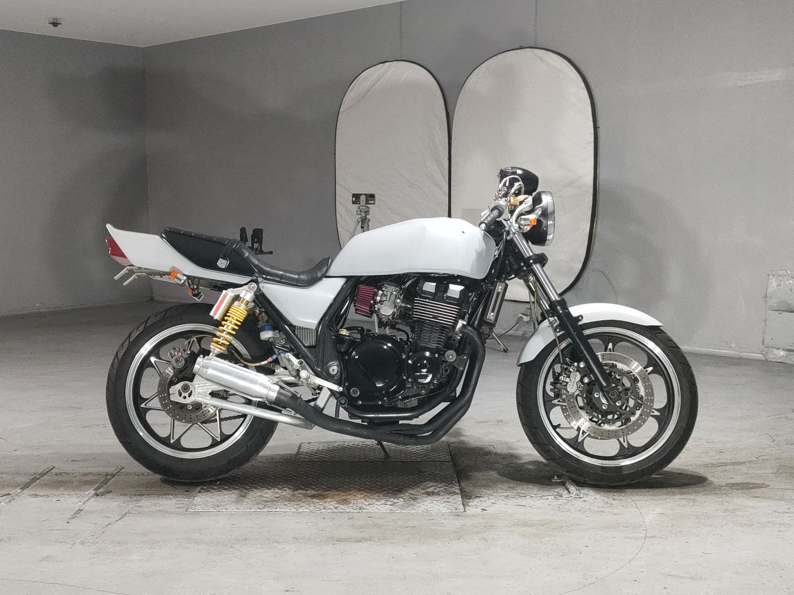 Kawasaki ZRX-2