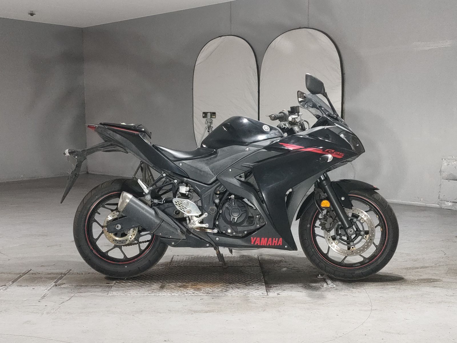 Yamaha YZF-R25