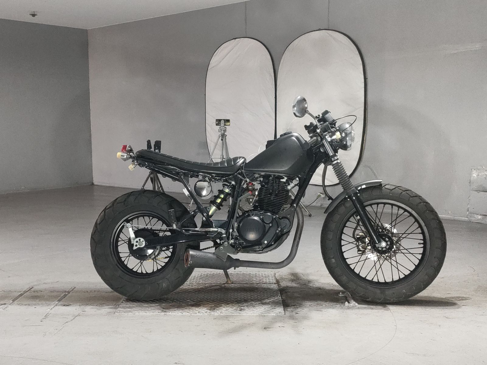 Yamaha TW225
