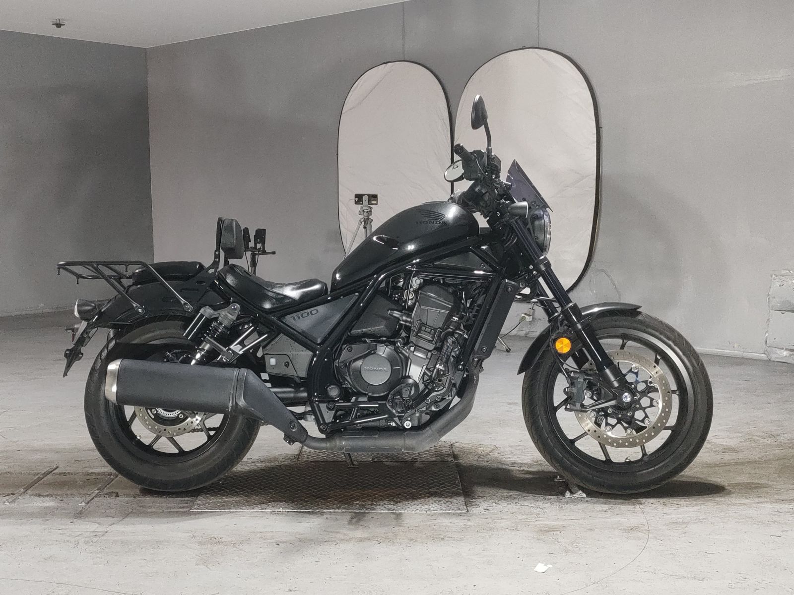 OTHER REBEL 1100