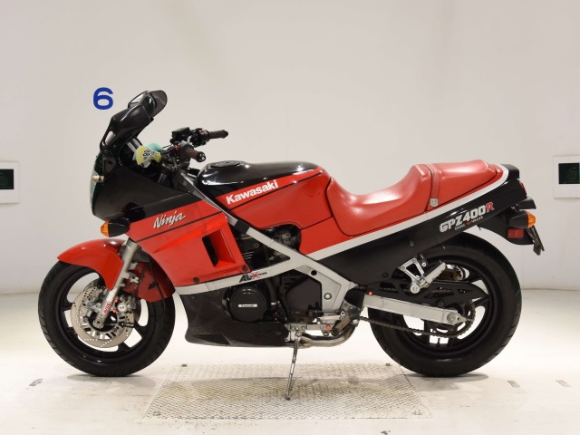 Kawasaki GPZ400R