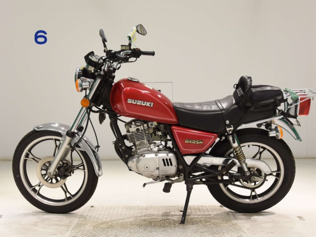 Suzuki GN125H