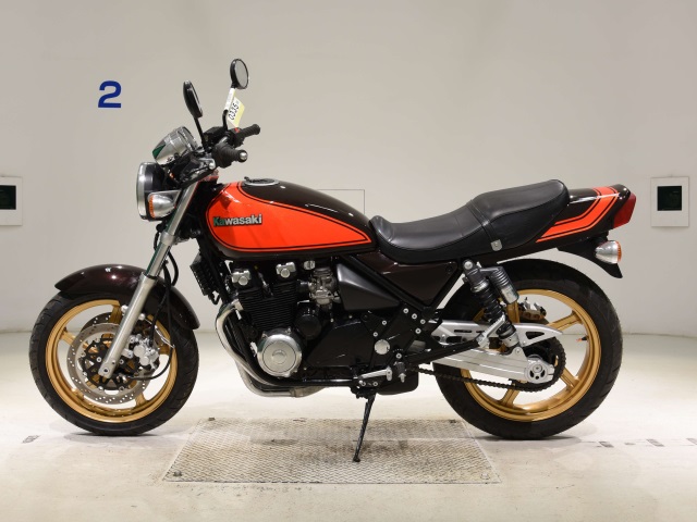 Kawasaki ZEPHYR400