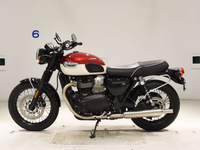 Triumph TRIUMPH BONNEVILLE T100