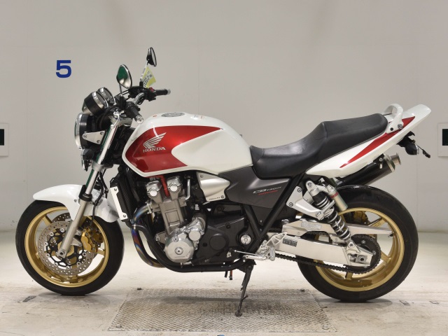 Honda CB1300SF