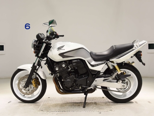 Honda CB400SFV-4