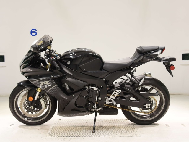 Suzuki GSX-R750