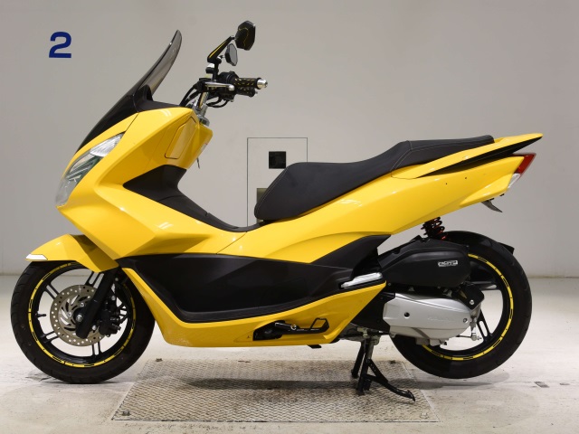 Honda PCX125-2