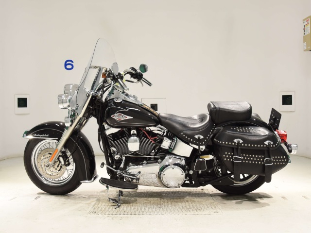 Harley-Davidson HARLEY FLSTC1580