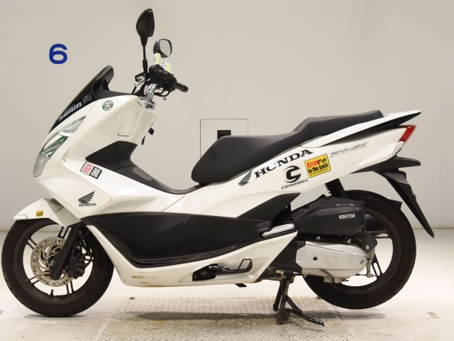 Honda PCX125-2
