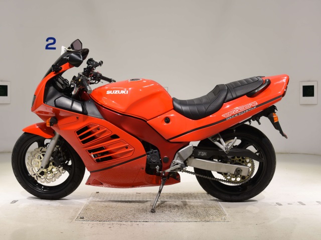 Suzuki RF400R