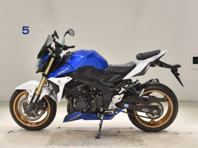 Suzuki GSR750A