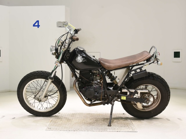 Yamaha TW200