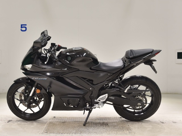 Yamaha YZF-R25A
