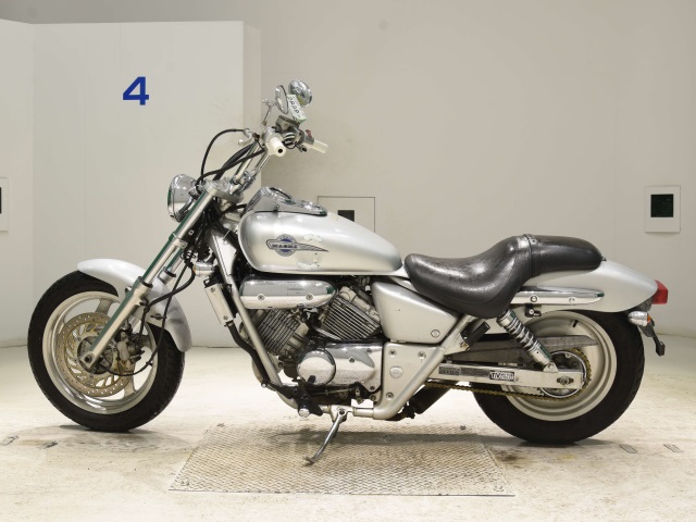 Honda MAGNA 250