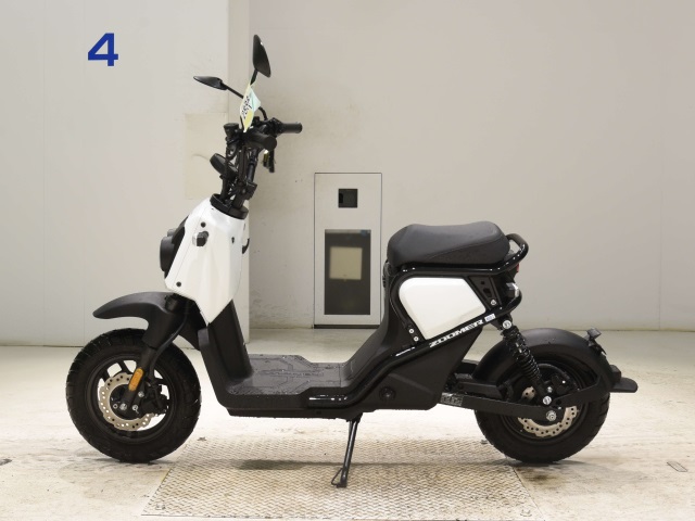 OTHER ZOOMER E
