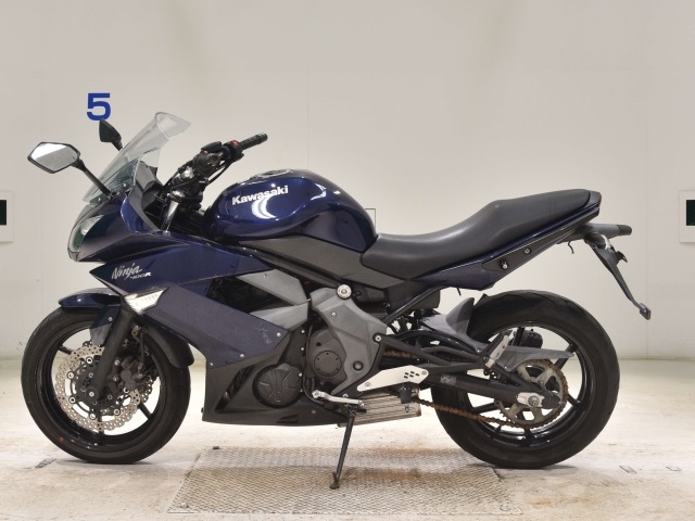 Kawasaki NINJA400R